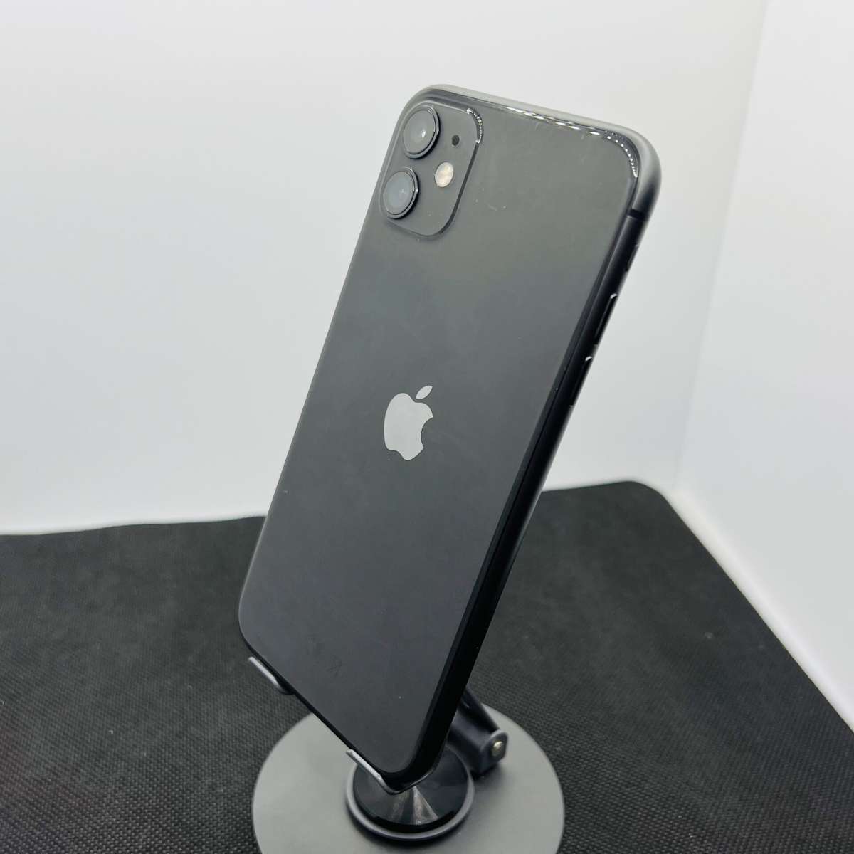 Apple iPhone 11 128GB Black (Condition: Good)