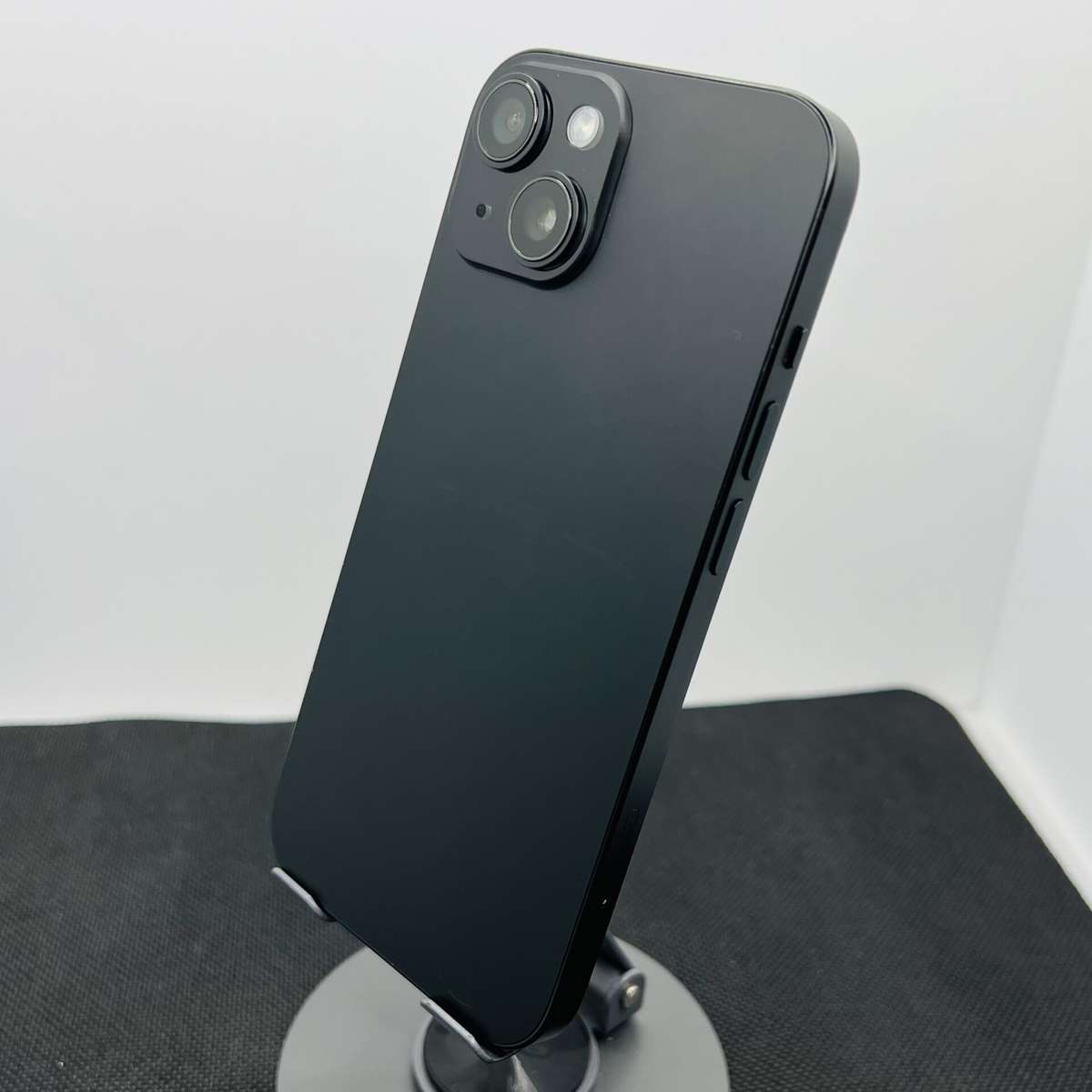 Apple iPhone 15 128GB Black - No NFC (Condition: Good)