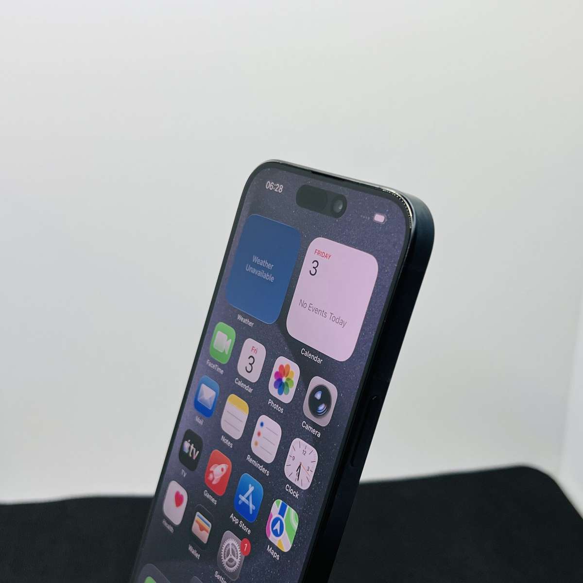 Apple iPhone 15 Pro 256GB Blue Titanium (Condition: Good)