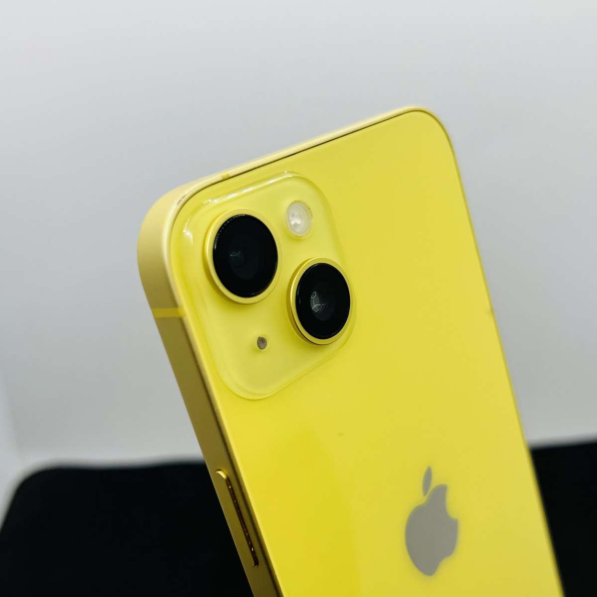 Apple iPhone 14 Plus 256GB Yellow (Condition: Good)