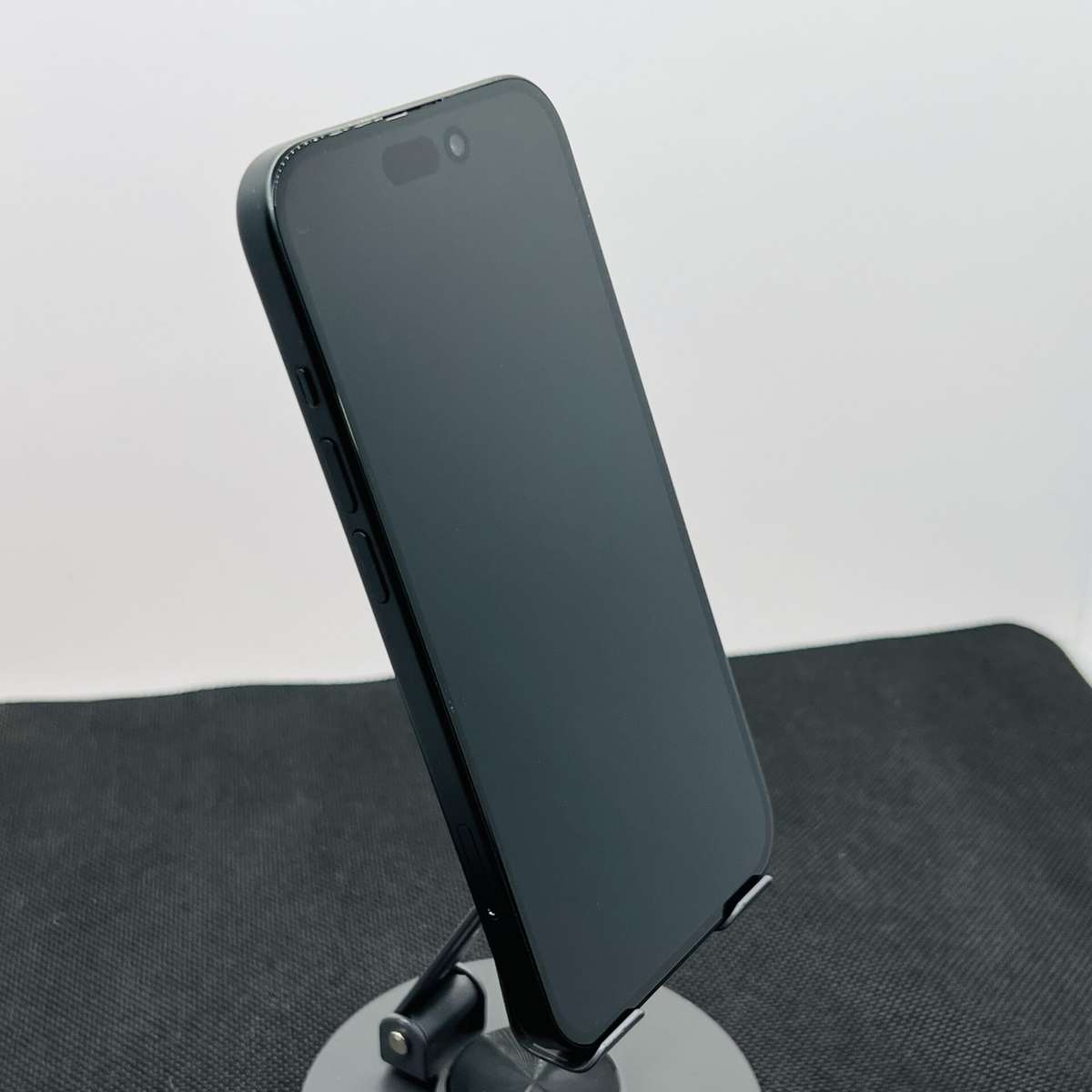 Apple iPhone 15 128GB Black (Condition: Good)