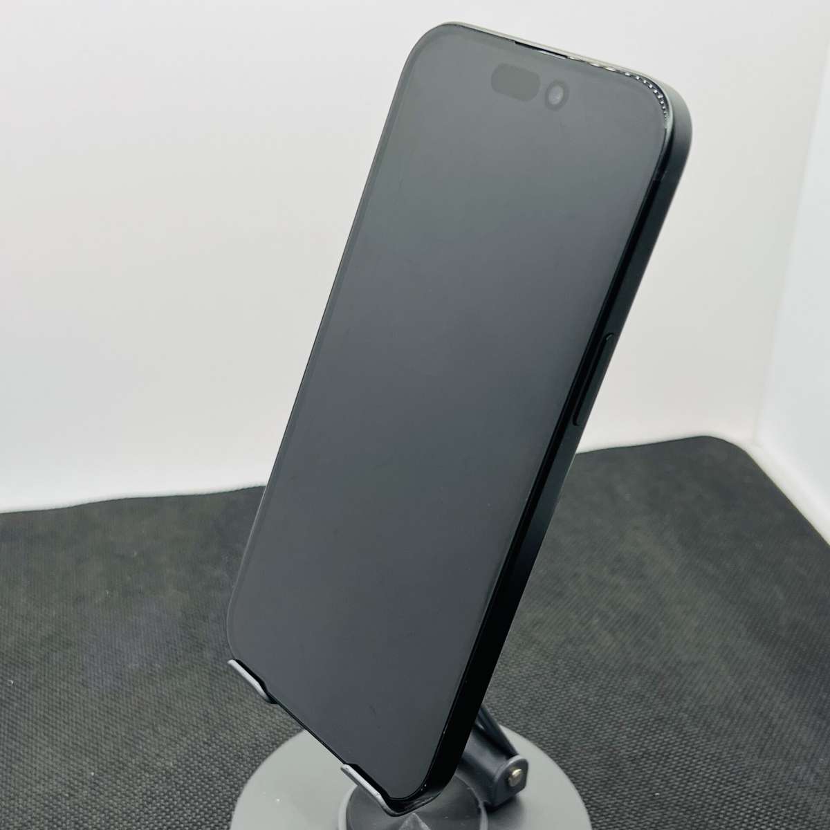 Apple iPhone 15 128GB Black (Condition: Good)