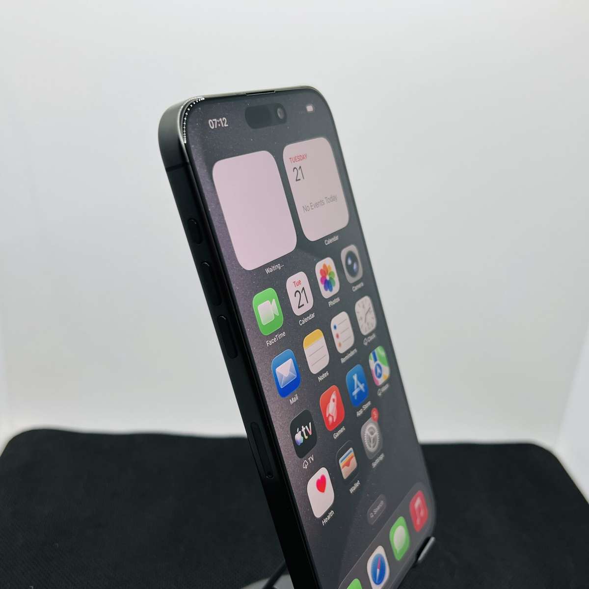 Apple iPhone 15 Pro Max 256GB Black Titanium (Condition: Good)