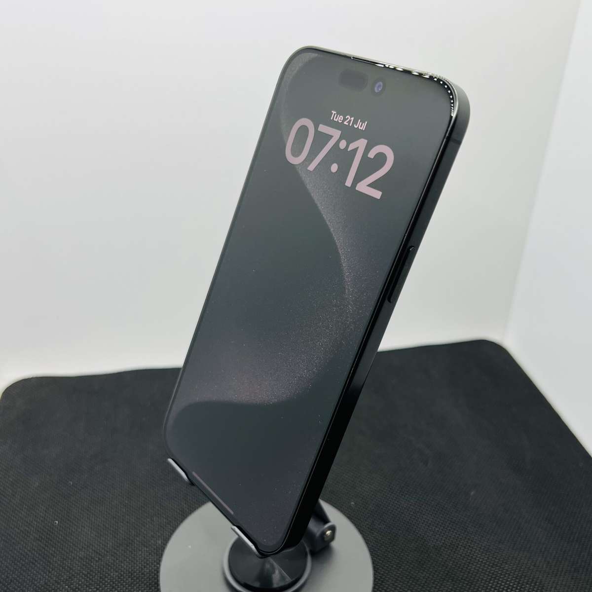 Apple iPhone 15 Pro Max 256GB Black Titanium (Condition: Good)