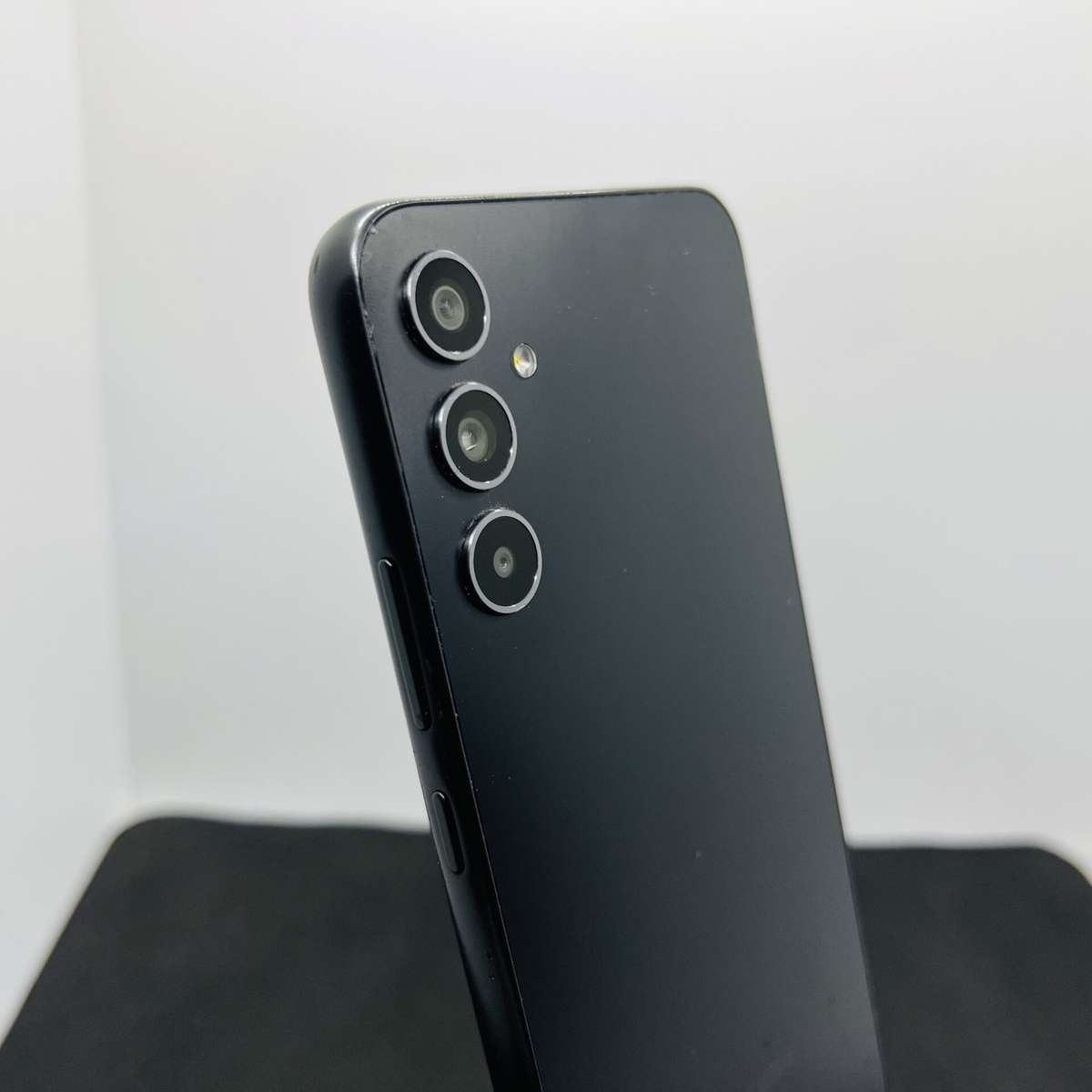 Samsung Galaxy A34 128GB Awesome Graphite (Condition: Good)
