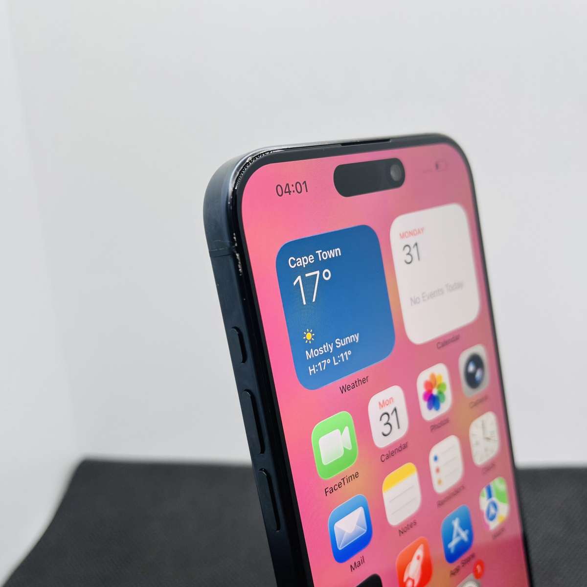 Apple iPhone 15 Pro 256GB Blue Titanium (Condition: Good)