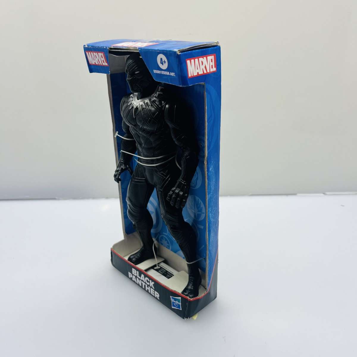 COMBO DEAL: LEGO® Marvel Iron Spider-Man Bust + Jada Marvel Avengers War Machine and 2006 Ford M...