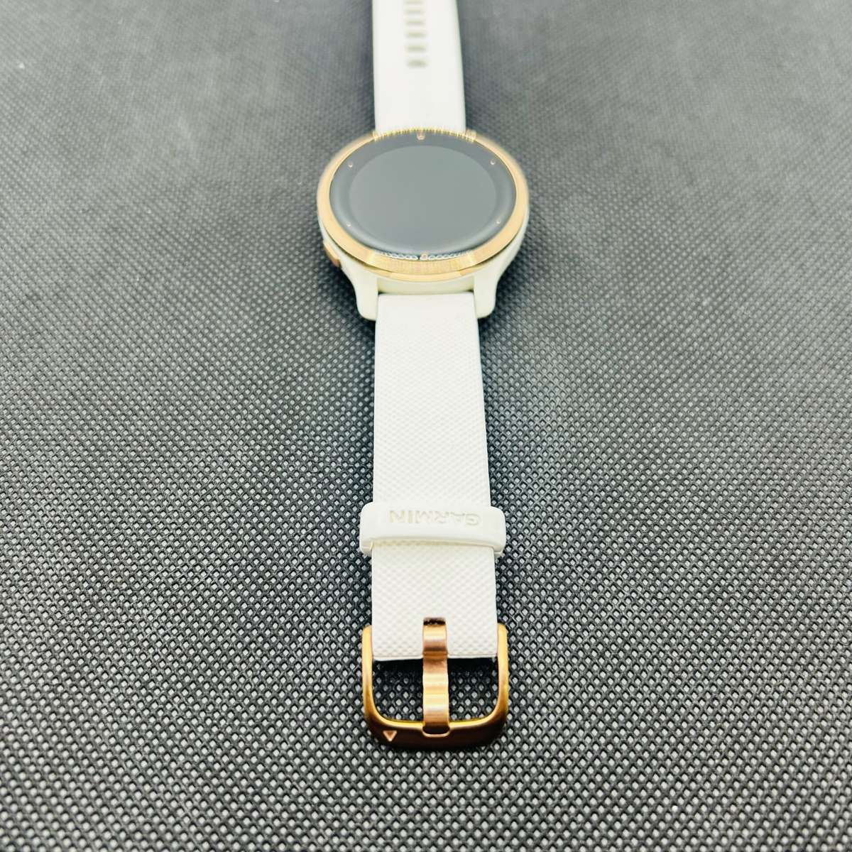 Garmin Venu 2S Gold (Condition: Good)