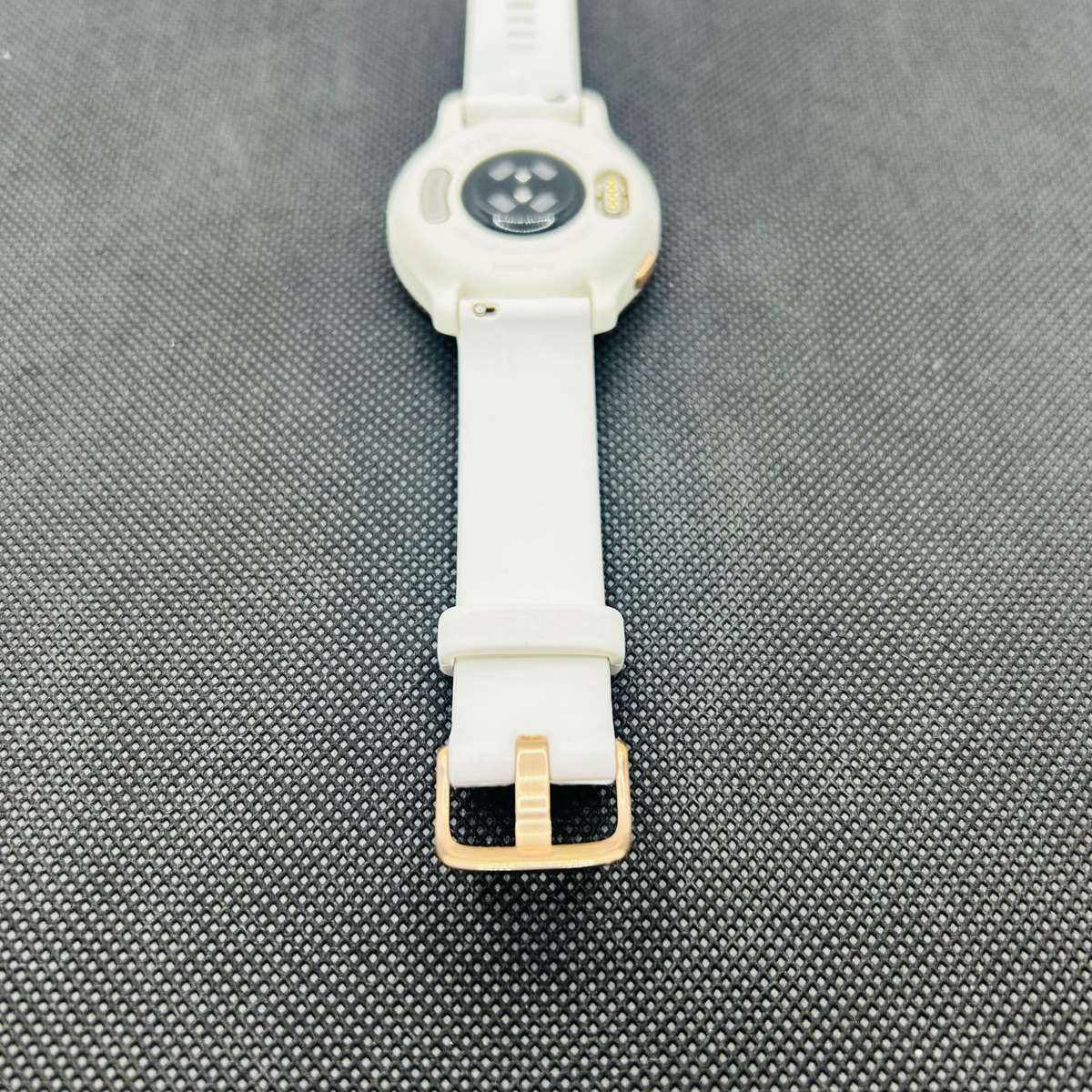 Garmin Venu 2S Gold (Condition: Good)