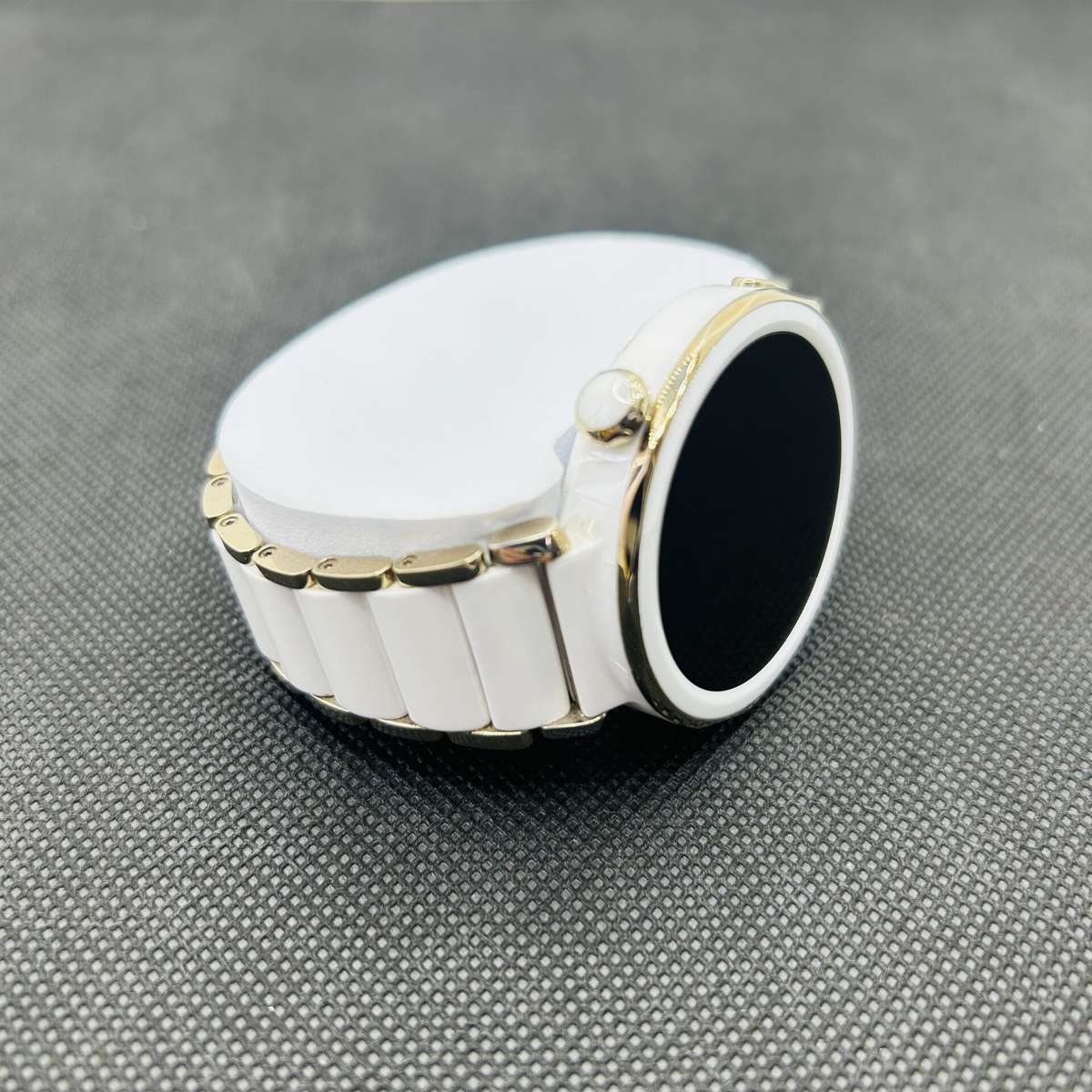 Huawei Watch GT 5 Pro Ceramic 42mm White (Condition: Excellent)