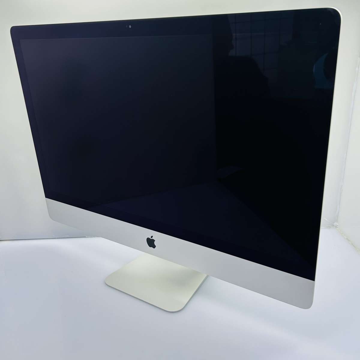 Apple iMac 27-Inch "Core i5" (5K, 2020) 3.3GHz 8GB RAM 512GB SSD Silver + Magic Keyboard + Magic ...