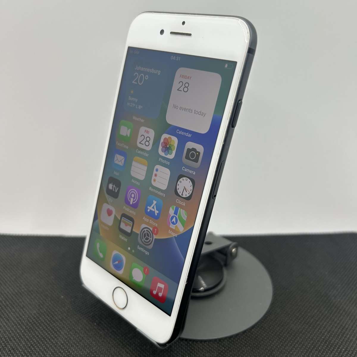 Apple iPhone 8 256GB Black/White (Condition: Good)