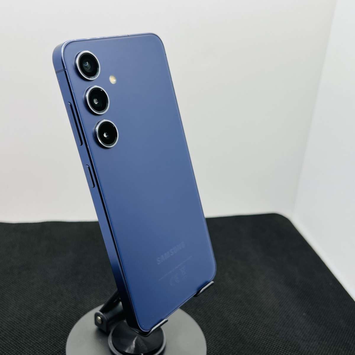 Samsung Galaxy S24 256GB Cobalt Violet (Condition: Good)
