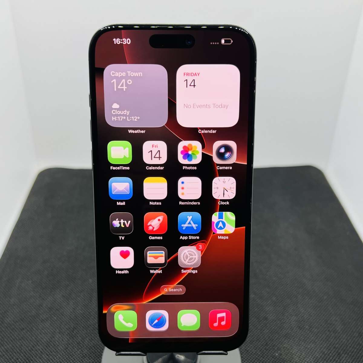 Apple iPhone 16 Pro Max 512GB Black Titanium (Condition: Good)