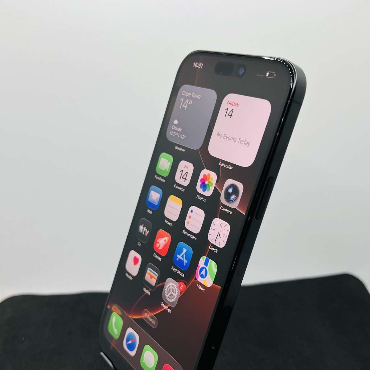 Apple iPhone 16 Pro Max 512GB Black Titanium (Condition: Good)