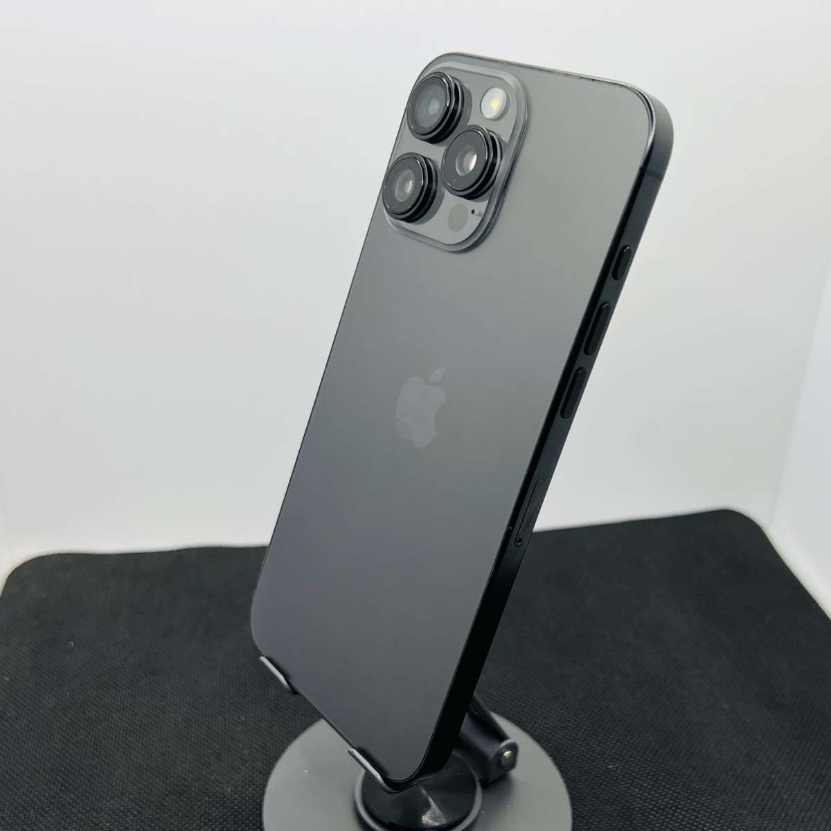 Apple iPhone 16 Pro Max 512GB Black Titanium (Condition: Good)