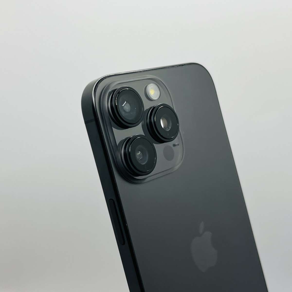Apple iPhone 16 Pro Max 512GB Black Titanium (Condition: Good)