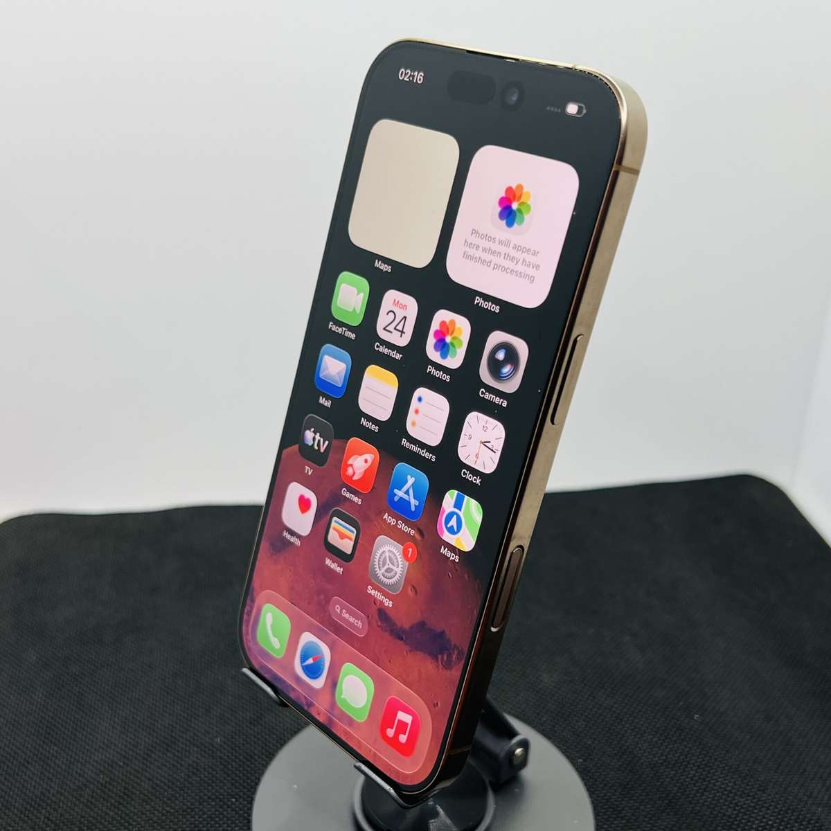 Apple iPhone 16 Pro 256GB Desert Titanium (Condition: Good)