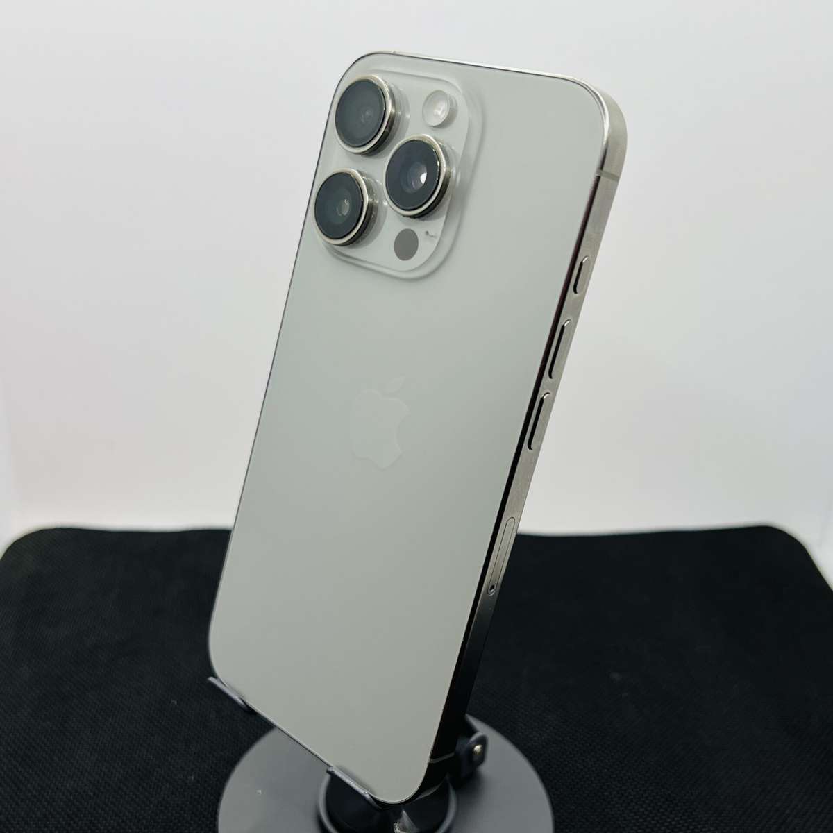 Apple iPhone 16 Pro 256GB Natural Titanium (Condition: Good)