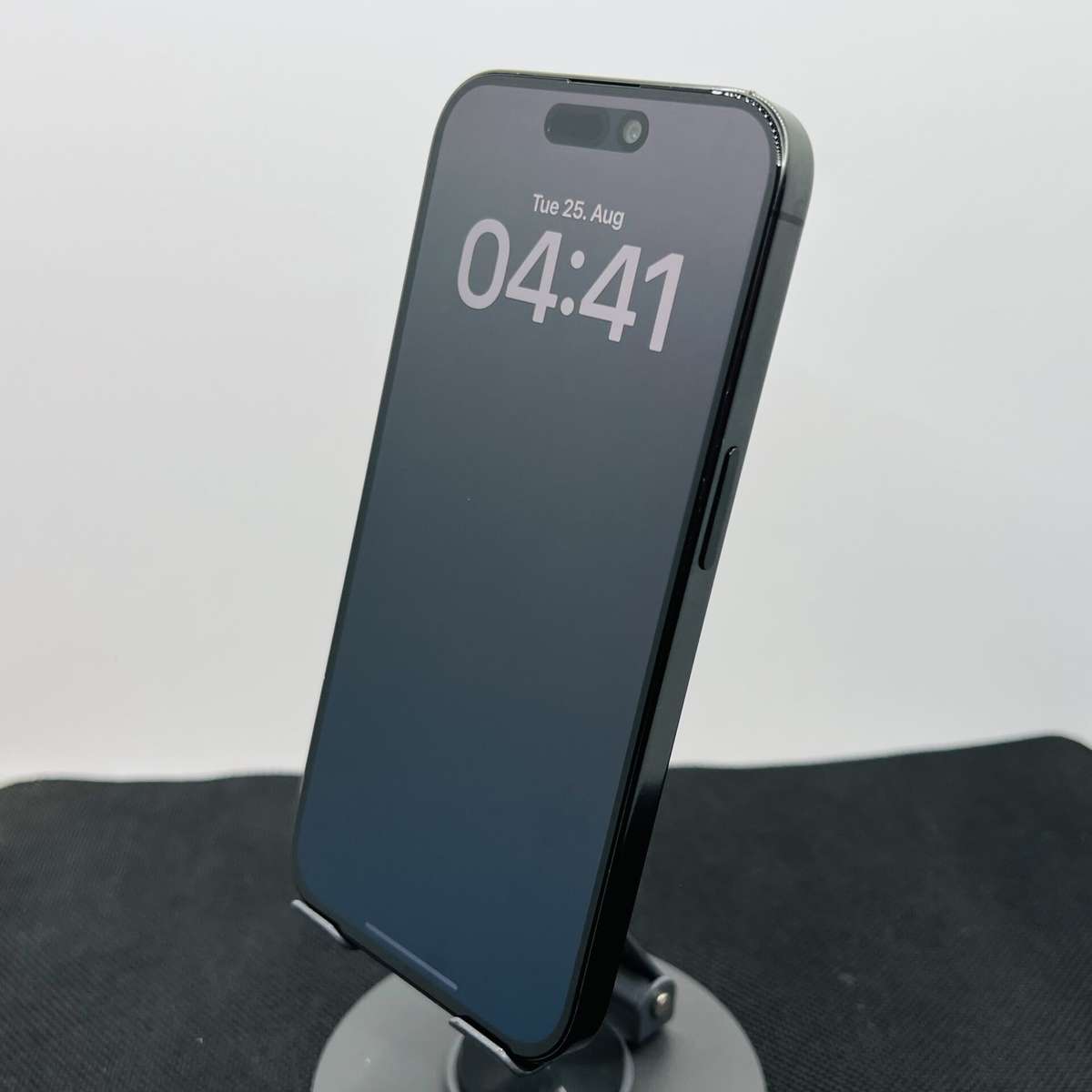 Apple iPhone 15 Pro 128GB Black Titanium - No NFC (Tap To Pay) (Condition: Good)