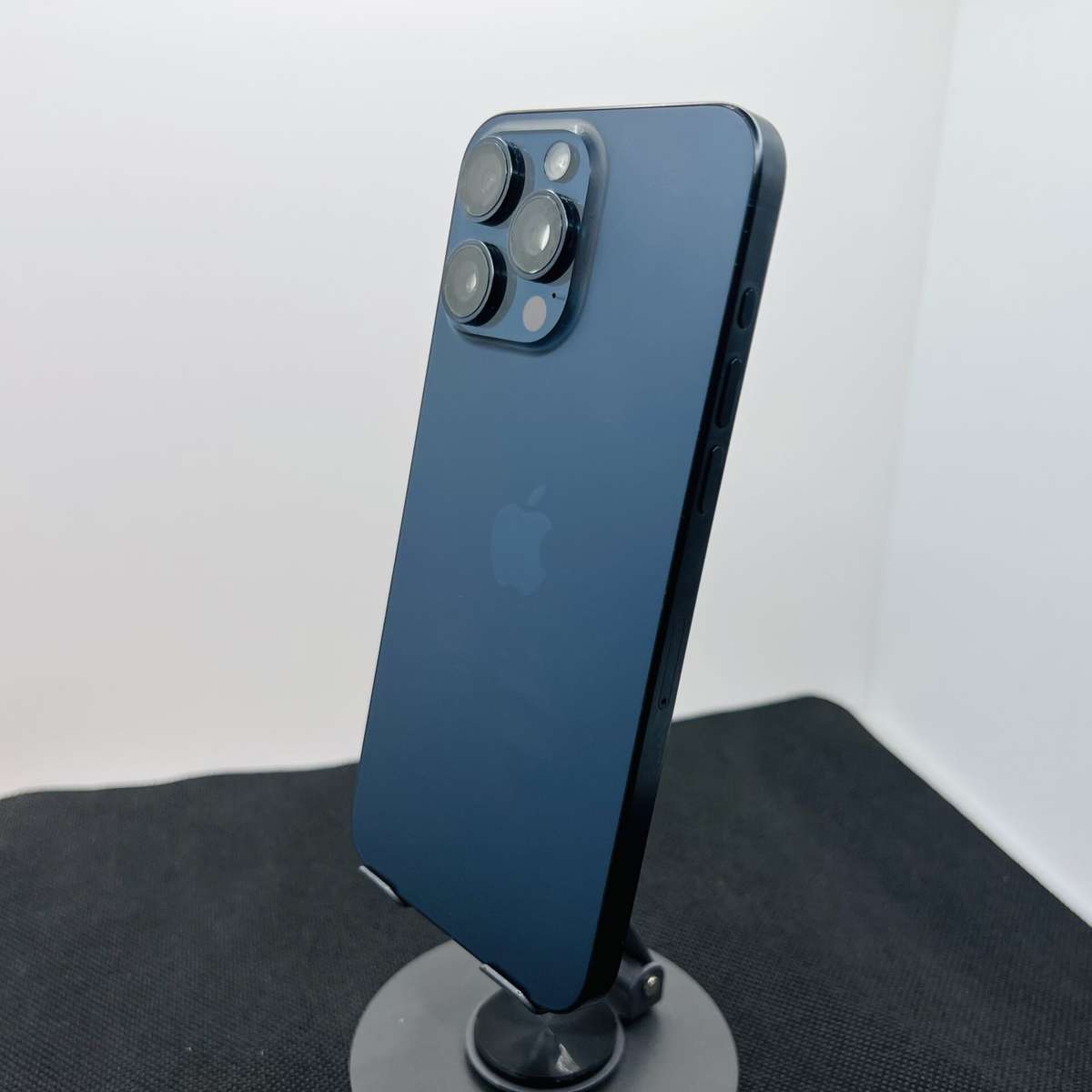 Apple iPhone 15 Pro Max 256GB Blue Titanium - Face ID Not Working (Condition: Good)