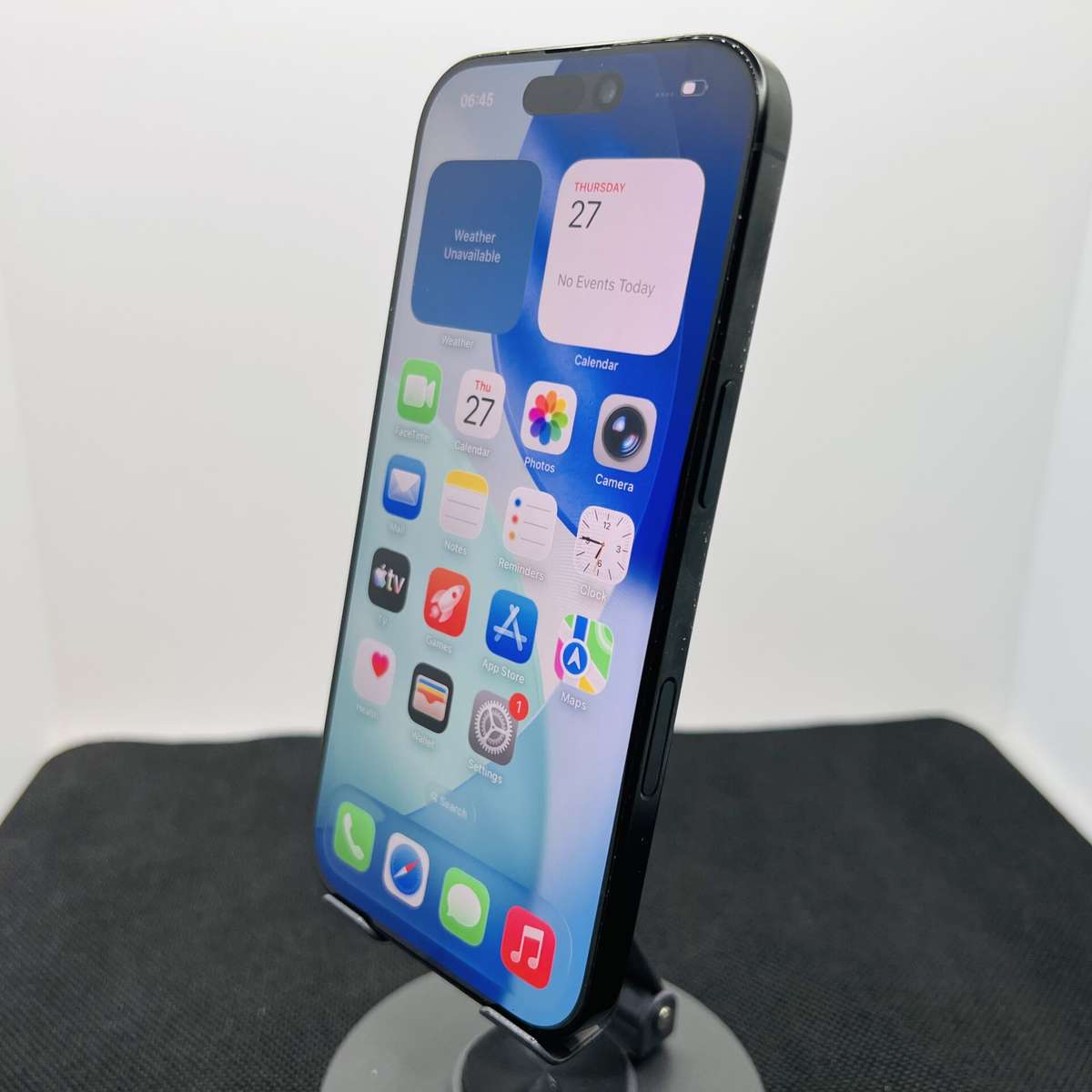 Apple iPhone 16 Pro 128GB Black Titanium (Condition: Good)