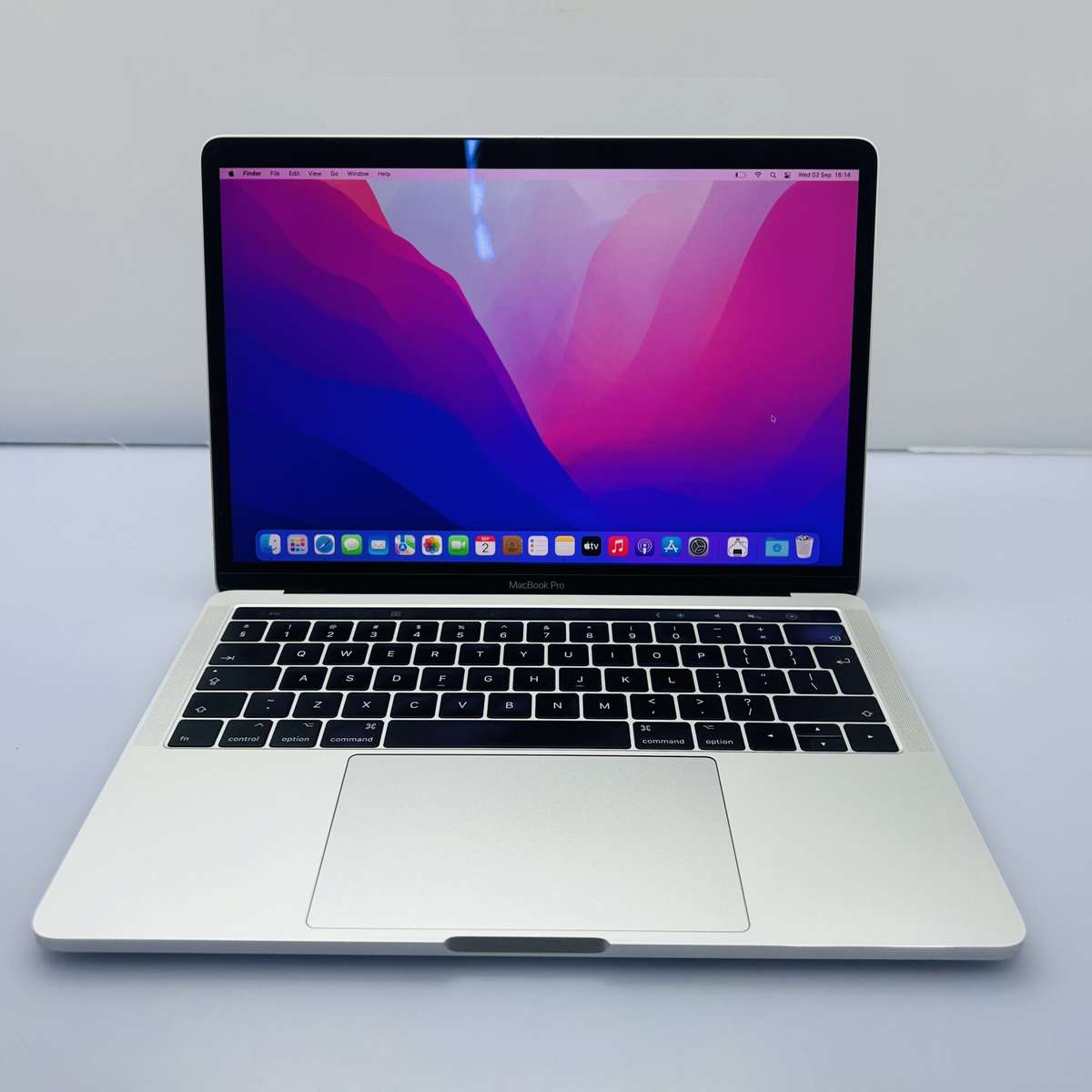 Apple MacBook Pro 13-inch "Core i5" 2.9GHz (2016/Touch Bar) 8GB RAM 512GB SSD Silver (Condition: ...