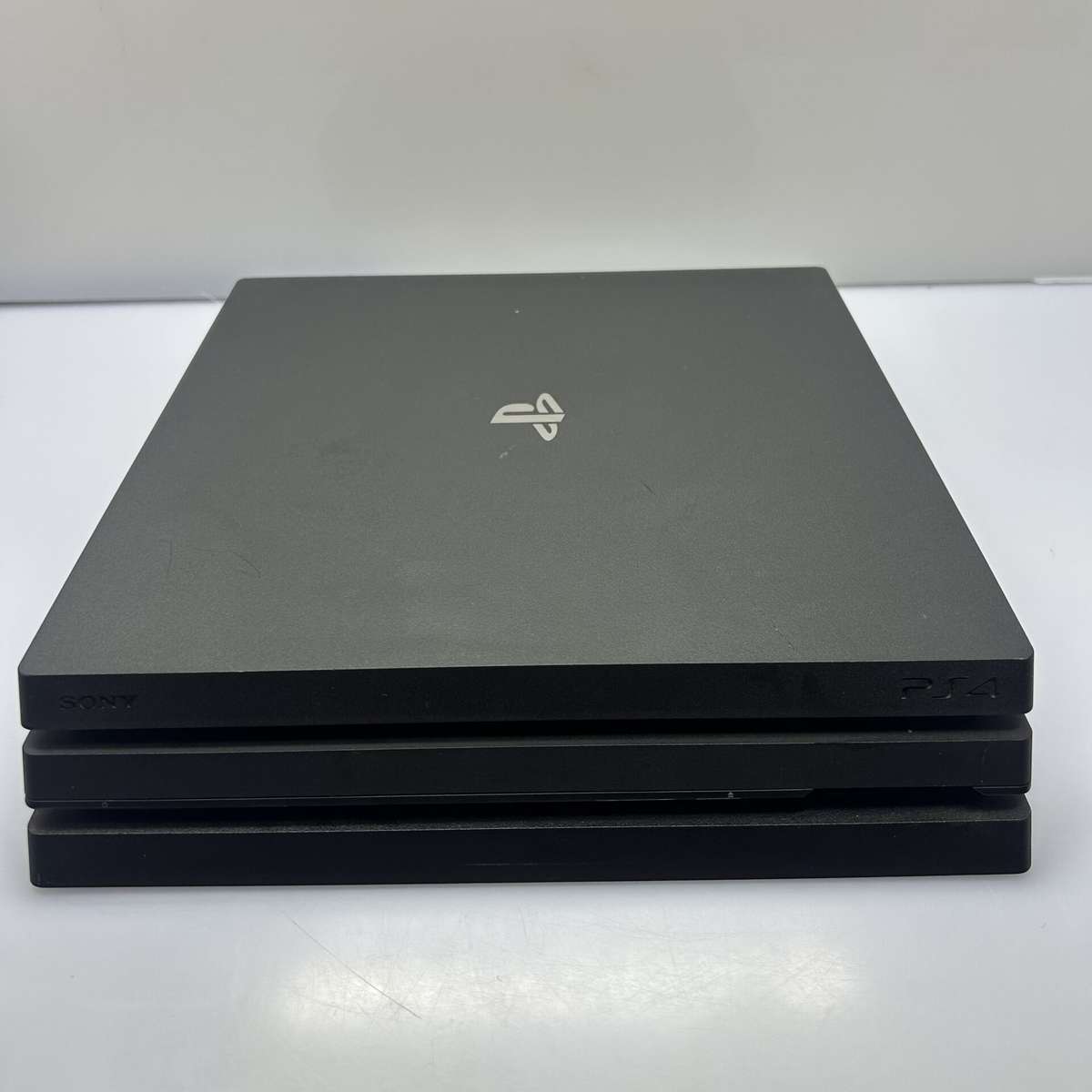 Sony PlayStation 4 Pro 1TB Black - Disc Drive Not Reading (Condition: Good)