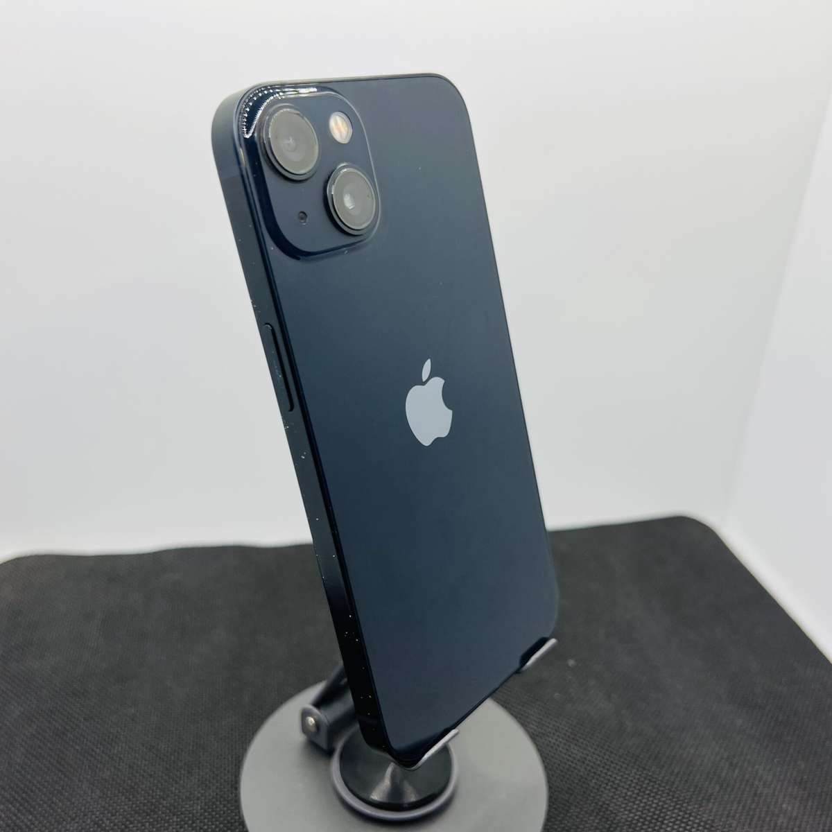 Apple iPhone 13 256GB Midnight (Condition: Good)