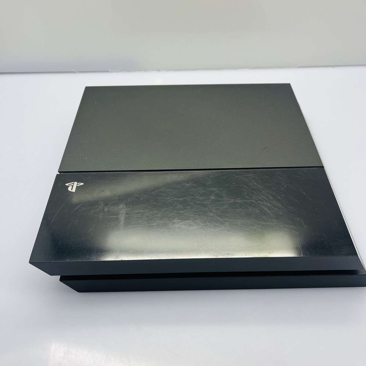 Sony PlayStation 4 500GB Black + 2 Games + Accessories (Condition: Good)