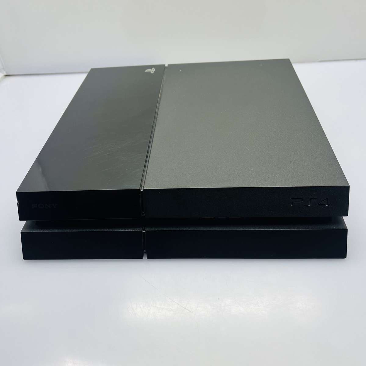 Sony PlayStation 4 500GB Black + 2 Games + Accessories (Condition: Good)