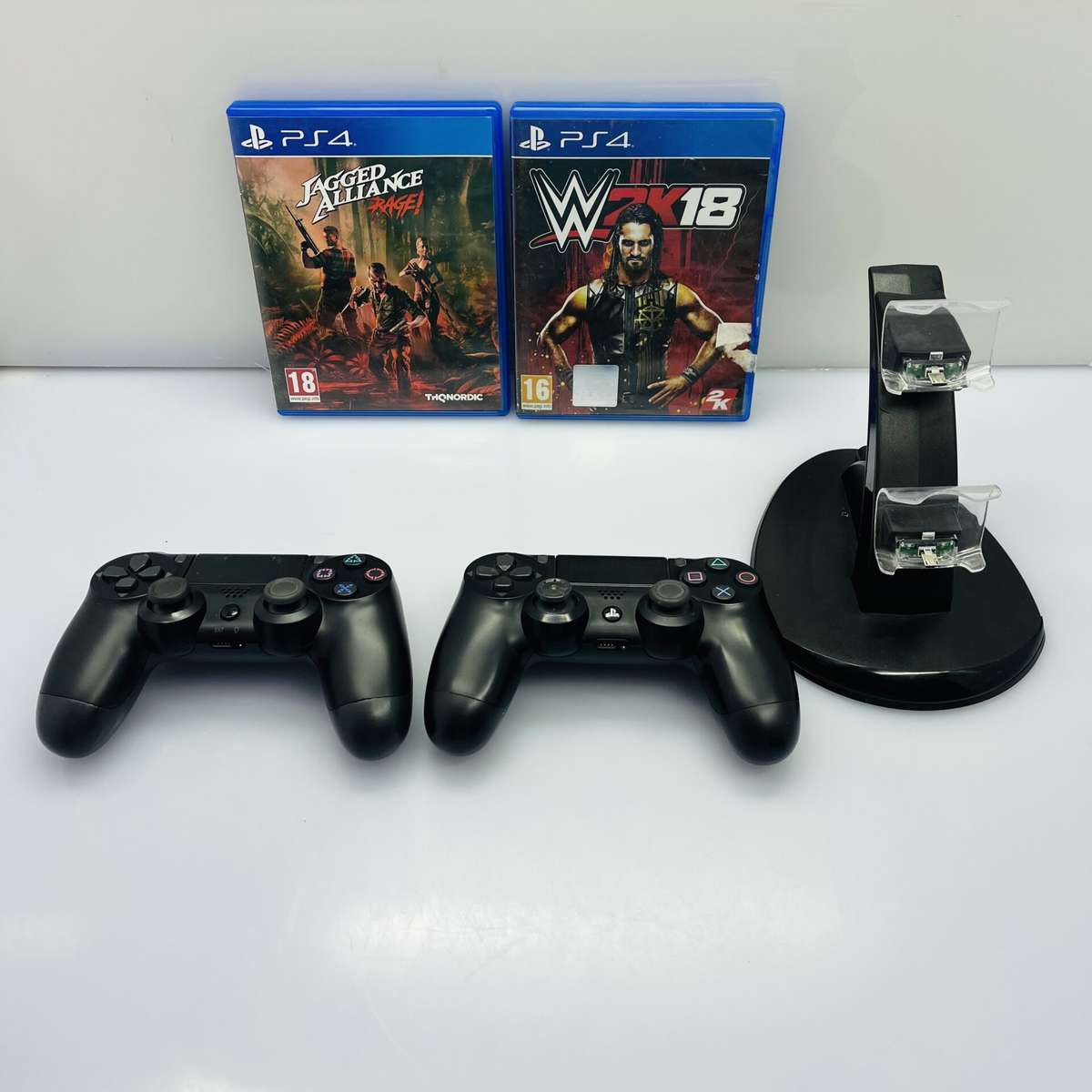 Sony PlayStation 4 500GB Black + 2 Games + Accessories (Condition: Good)