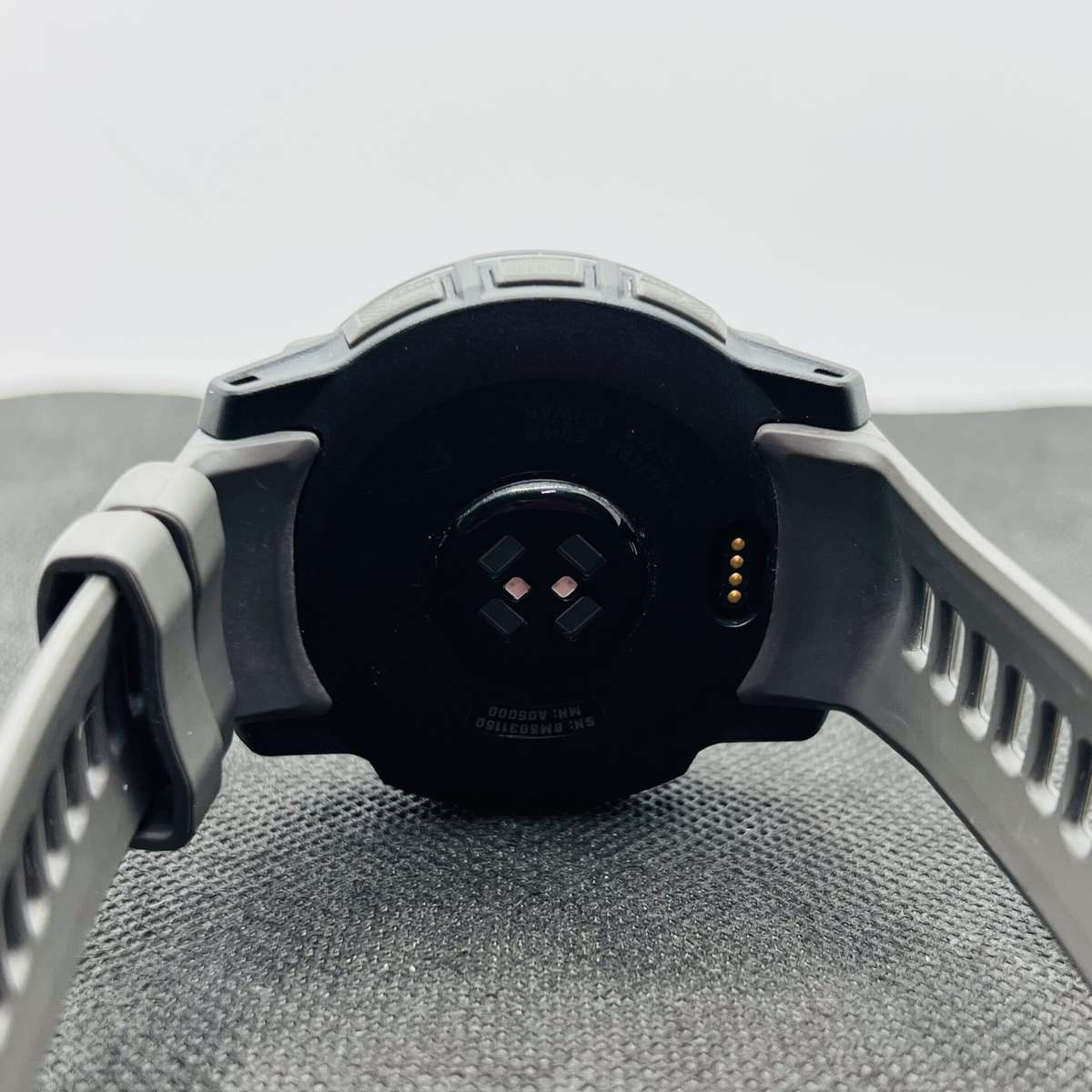 Garmin Instinct 3 50mm Black With Charcoal Silicone Band (Condition: Pristine)