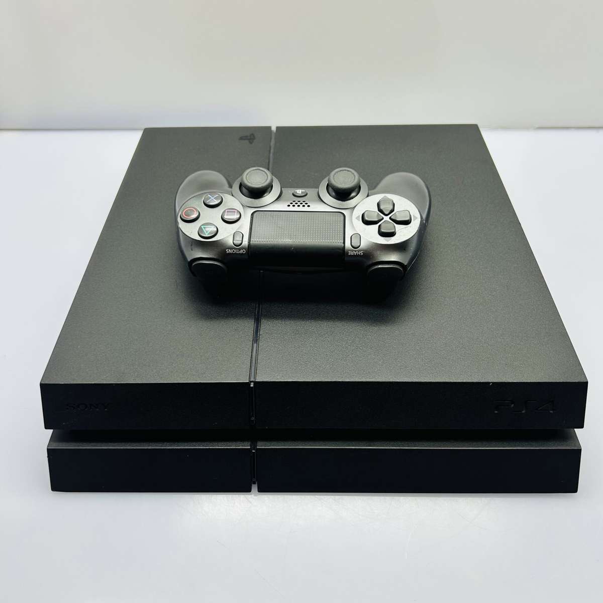 Sony PlayStation 4 Original 1TB Black + Power Cable + HDMI Cable + 1x Controller - Slow Disc Driv...