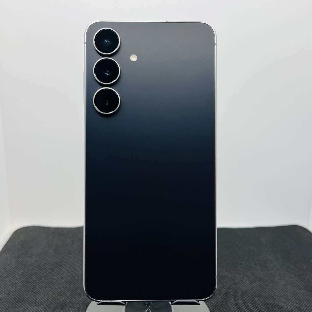 Samsung Galaxy S25 FE 256GB Jet Black (Condition: Good)