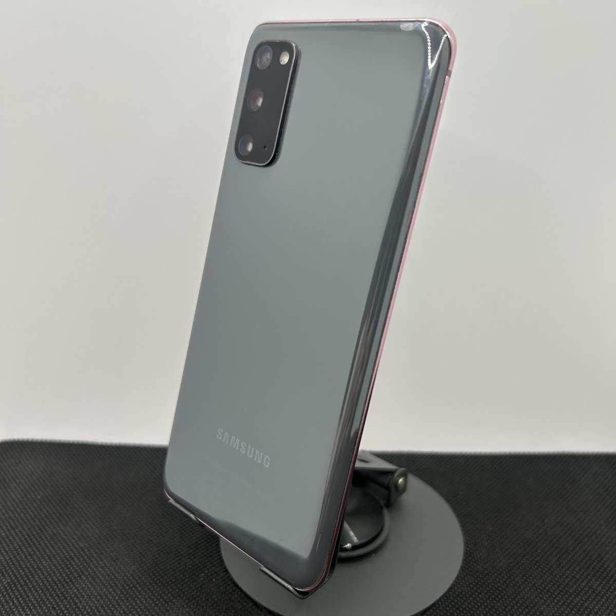 Samsung Galaxy S20 128GB Cloud Pink Frame/Cosmic Gray Casing (Condition: Good)