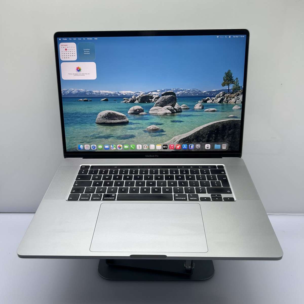 Apple MacBook Pro 16-inch "Core i9" (Touchbar/2019) 2.3GHz 16GB RAM 1TB SSD Space Grey (Condition...