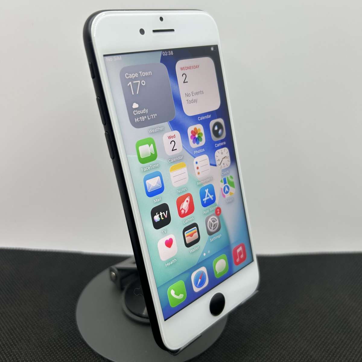 Apple iPhone SE (2020) 128GB Black/White (Condition: Good)