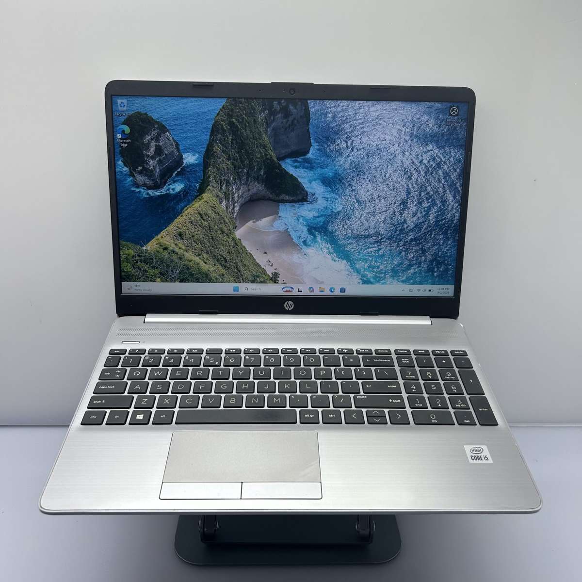 HP 250 G8 10th Gen Core i5 1.19GHz 16GB RAM 512GB SSD Asteroid Silver (Condition: Good)