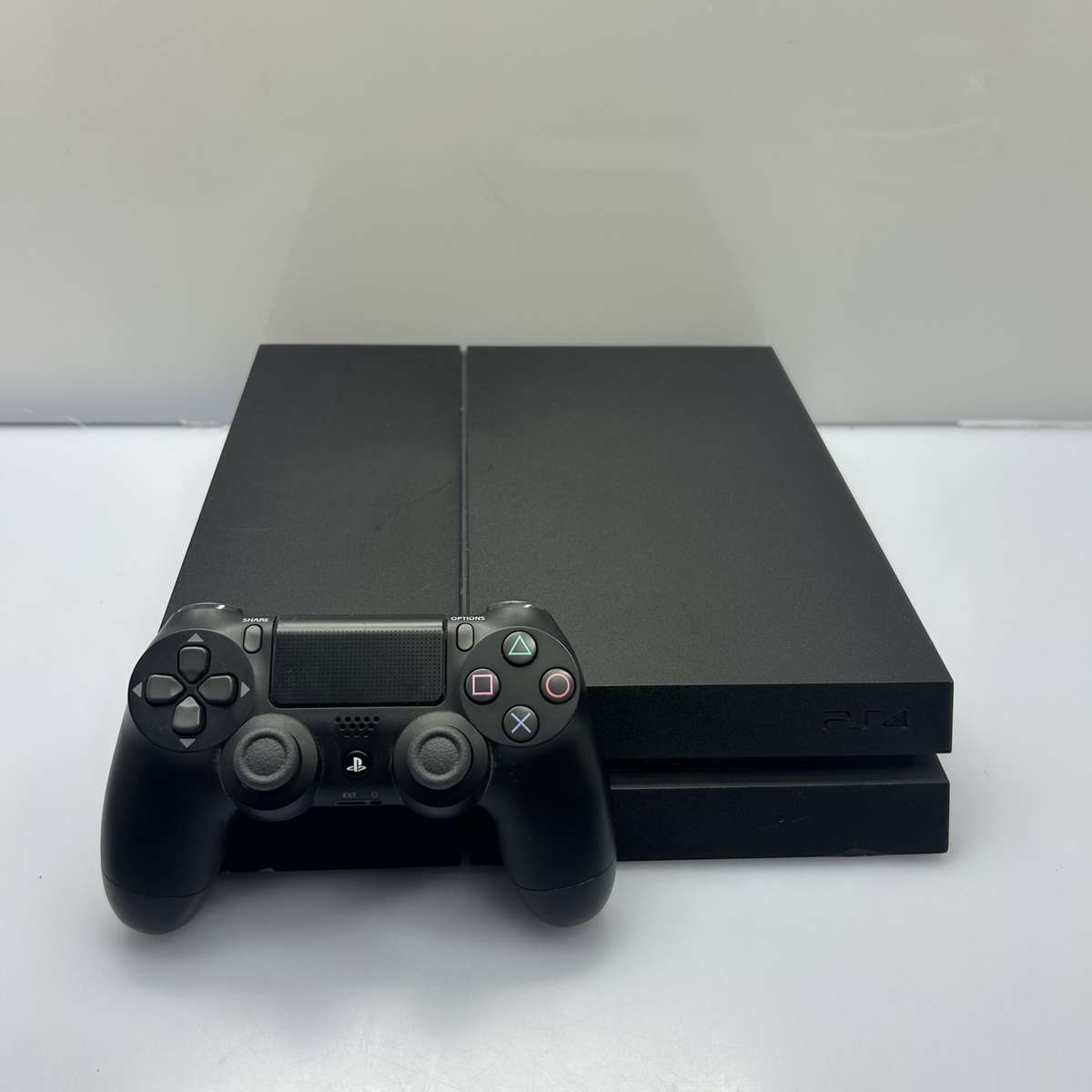Sony PlayStation 4 500GB Black + Controller + 2 Games + HDMI + Power Cable (Condition: Good)