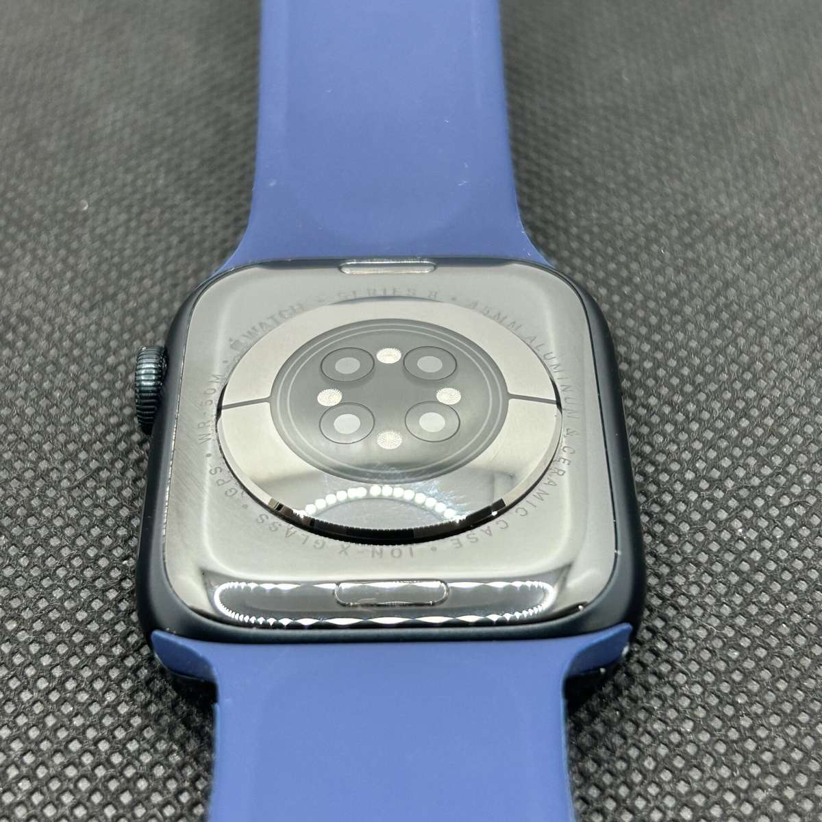 Apple Watch Series 8 45mm Midnight - Spot on Display (Condition: Good)