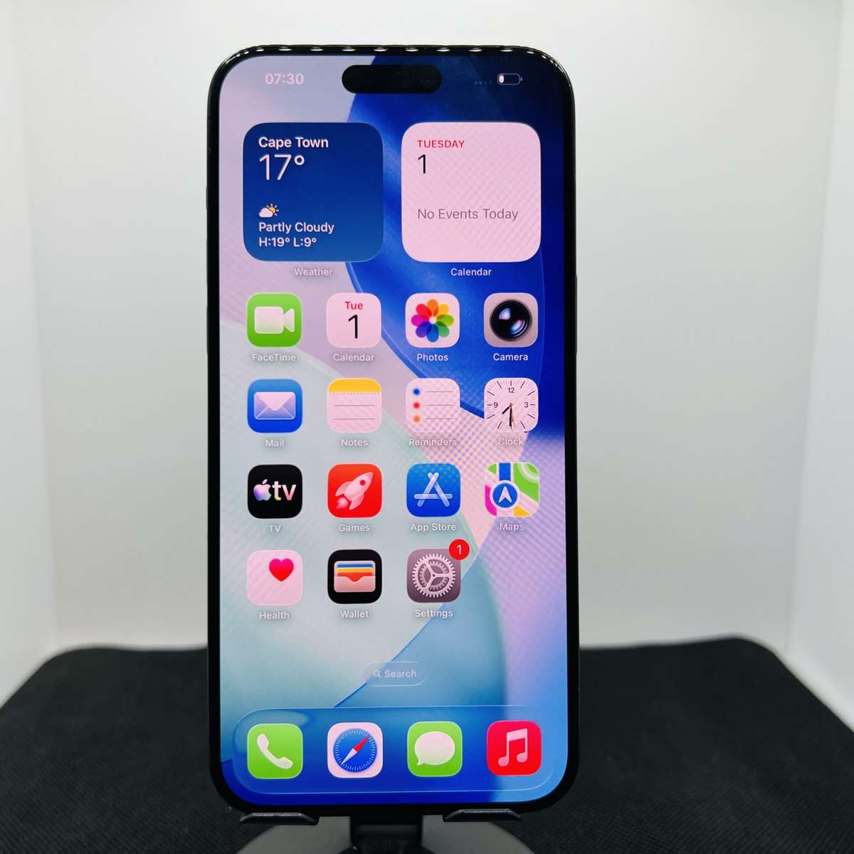 Apple iPhone 15 Pro Max 256GB Black Titanium (Condition: Good)