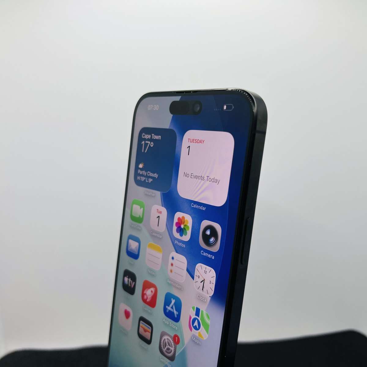 Apple iPhone 15 Pro Max 256GB Black Titanium (Condition: Good)