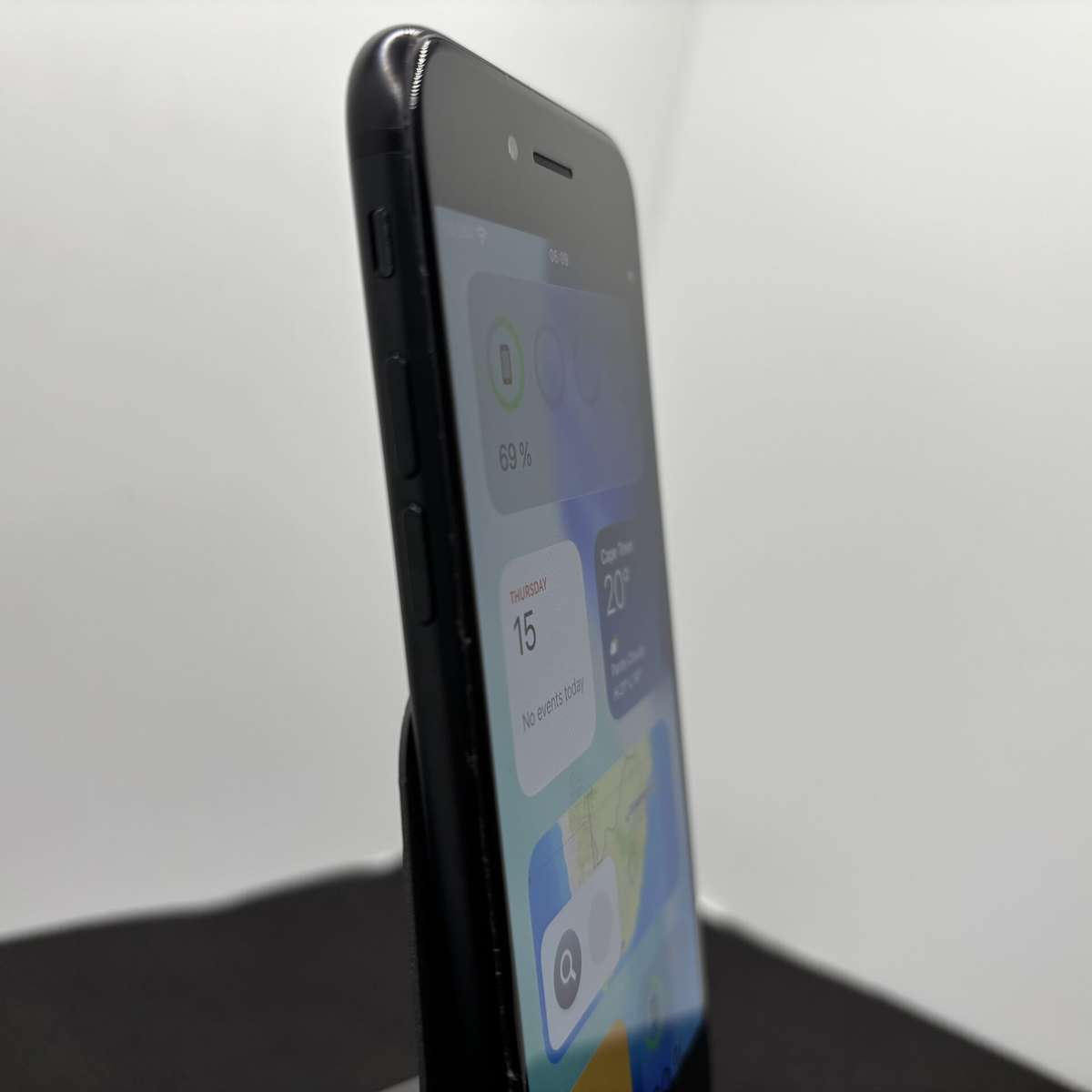 Apple iPhone SE (2020) 64GB Black (Condition: Excellent)