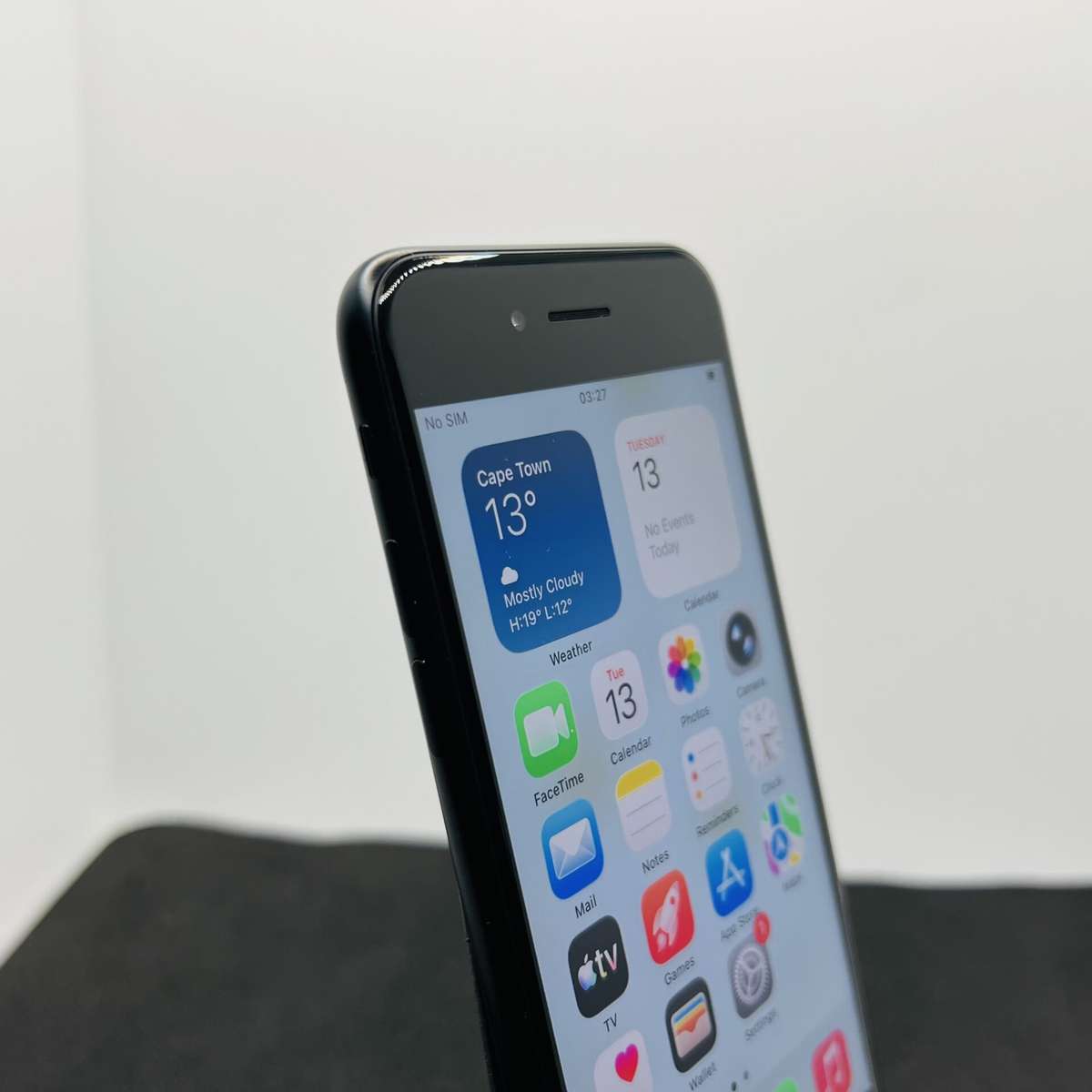 Apple iPhone SE (2020) 64GB Black (Condition: Good)