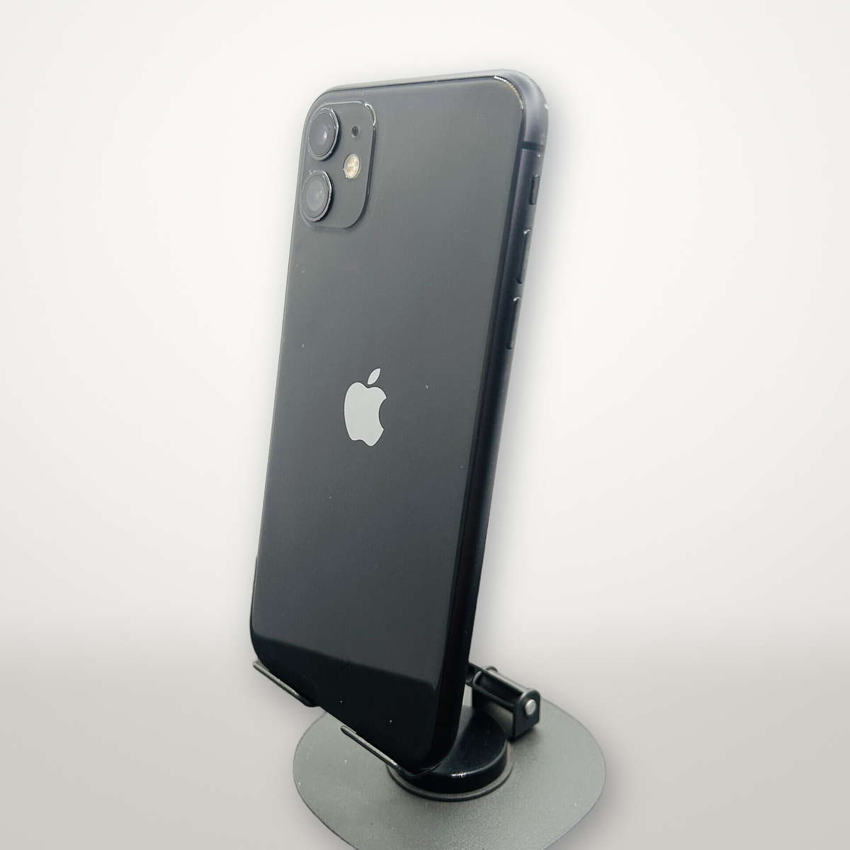 Apple iPhone 11 64GB Black (Condition: Good)