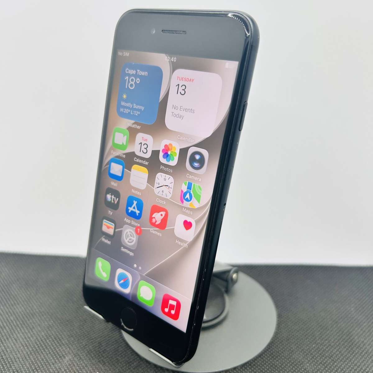 Apple iPhone SE (2020) 64GB Black (Condition: Good)