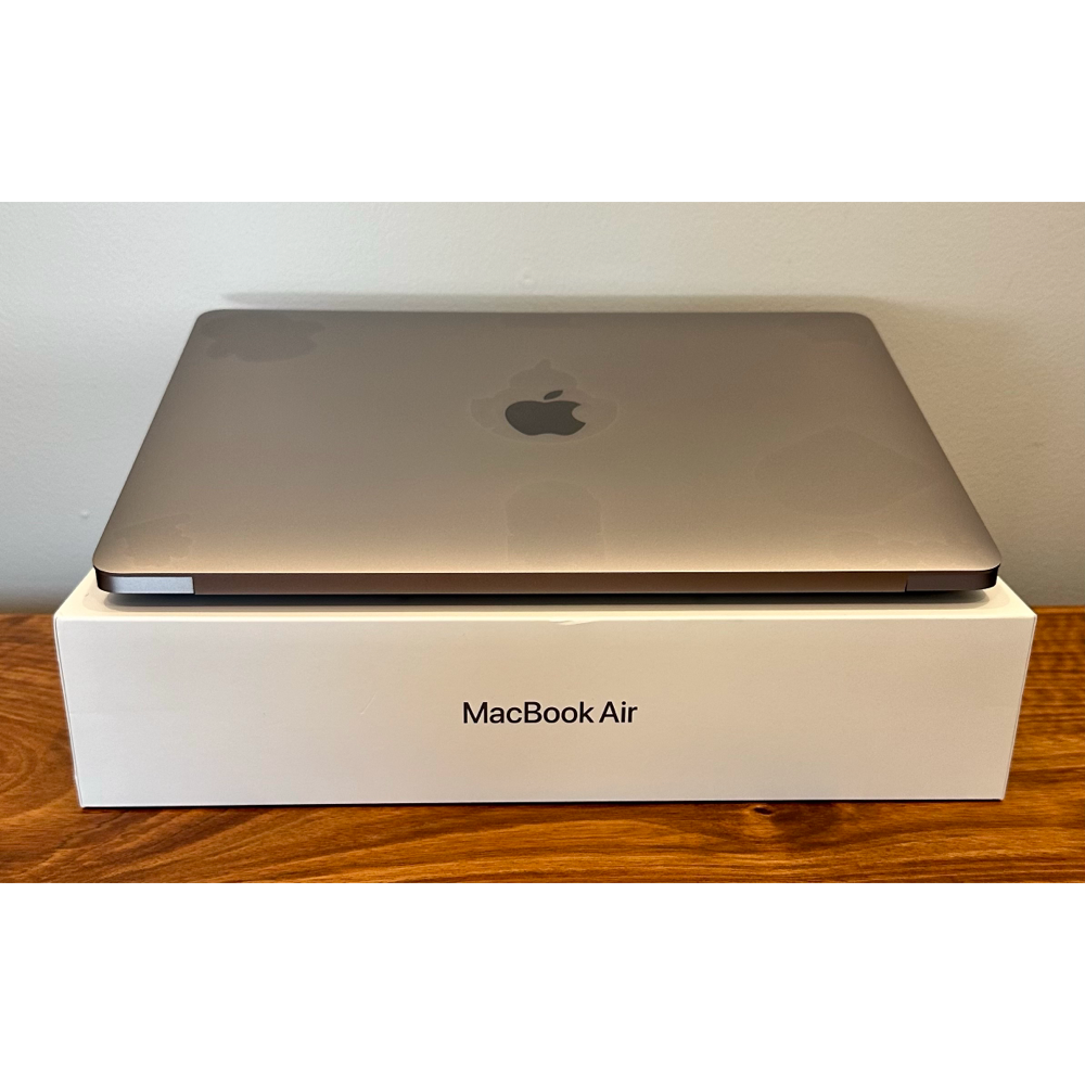 Apple MacBook Air 13-inch | 8GB RAM | 256GB SSD | M1 8 Core CPU & 7 Core GPU | Space Grey - Pre O...