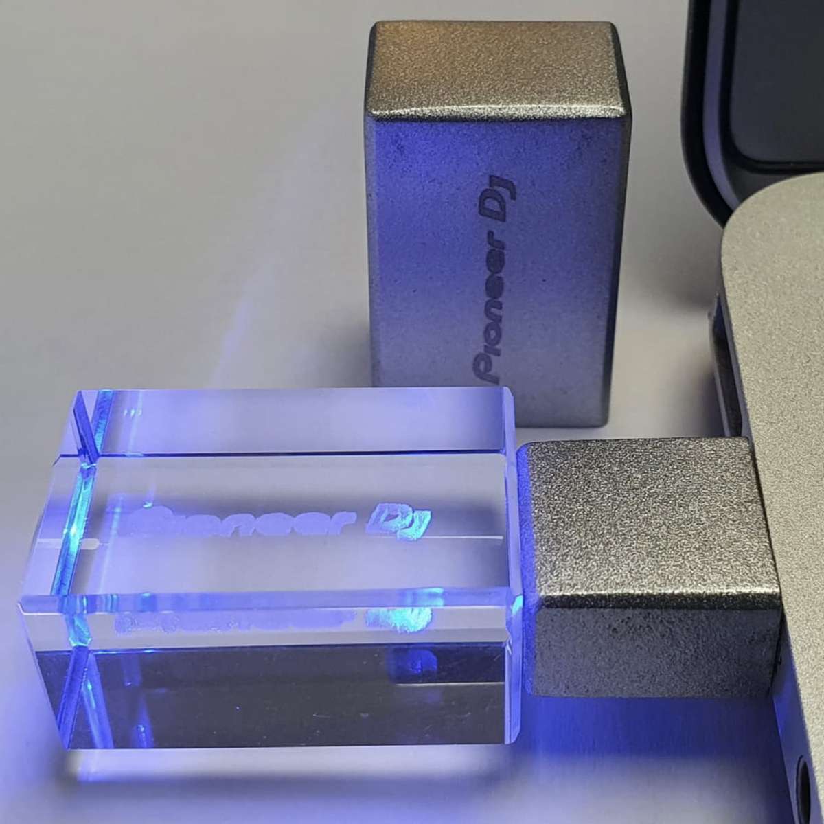 Pioneer 32GB USB Drive (USB 3.0) (V2)