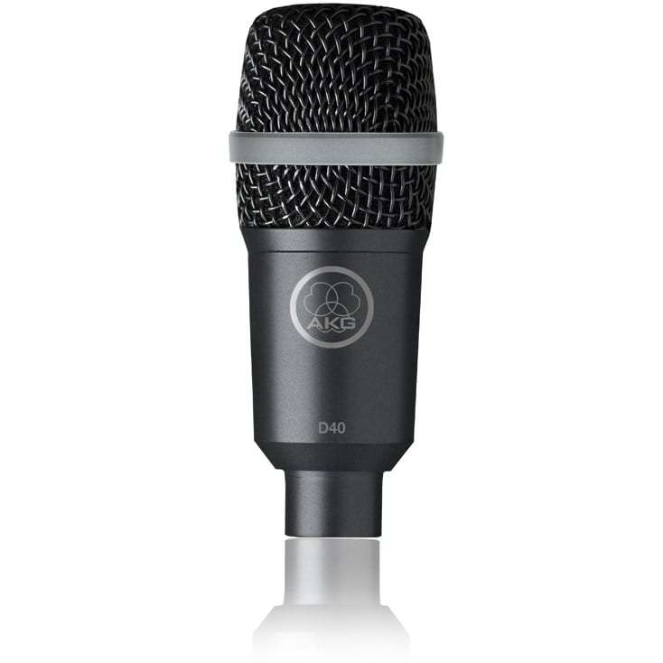 AKG D40